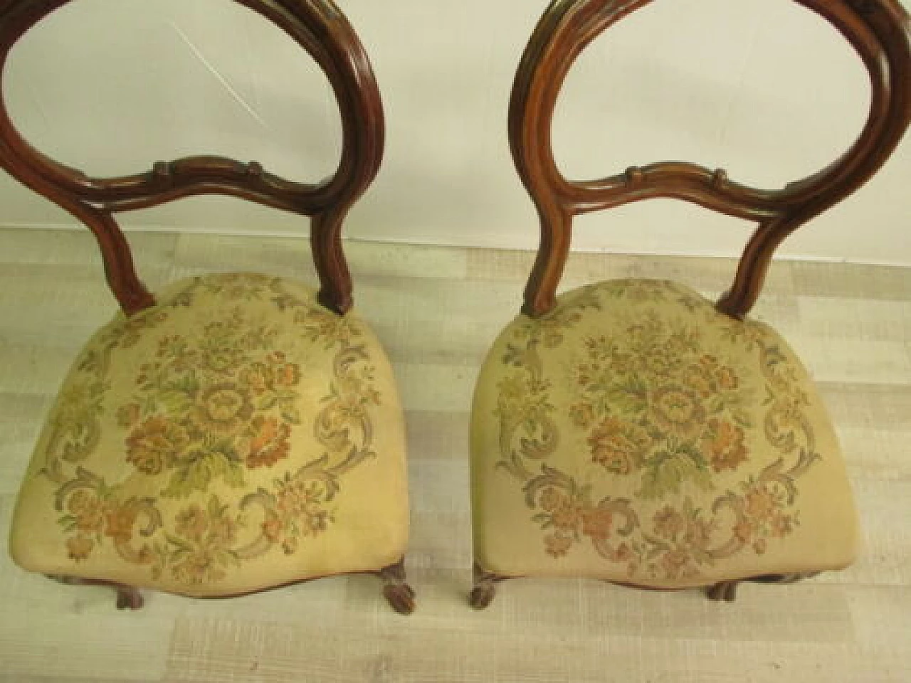 Pair of Louis Philippe chairs in solid walnut, mid-19th century 5