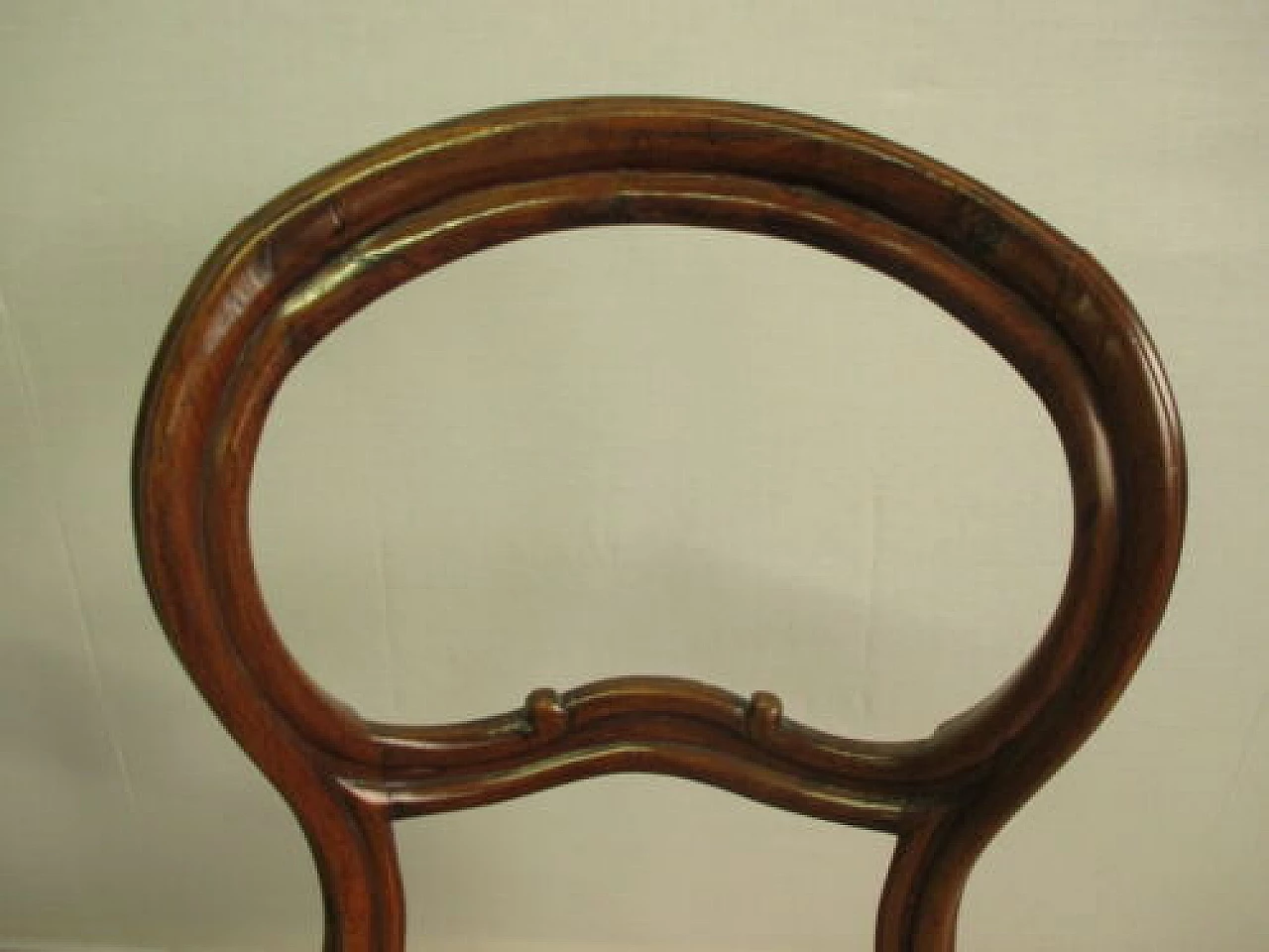 Pair of Louis Philippe chairs in solid walnut, mid-19th century 7