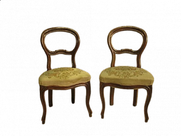 Pair of Louis Philippe chairs in solid walnut, mid-19th century