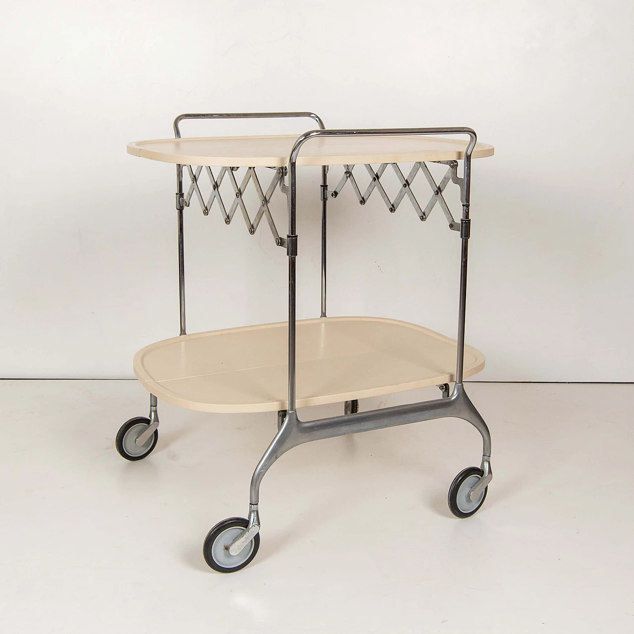 Drinks trolley by Antonio Citterio for Kartell, 1980s 1