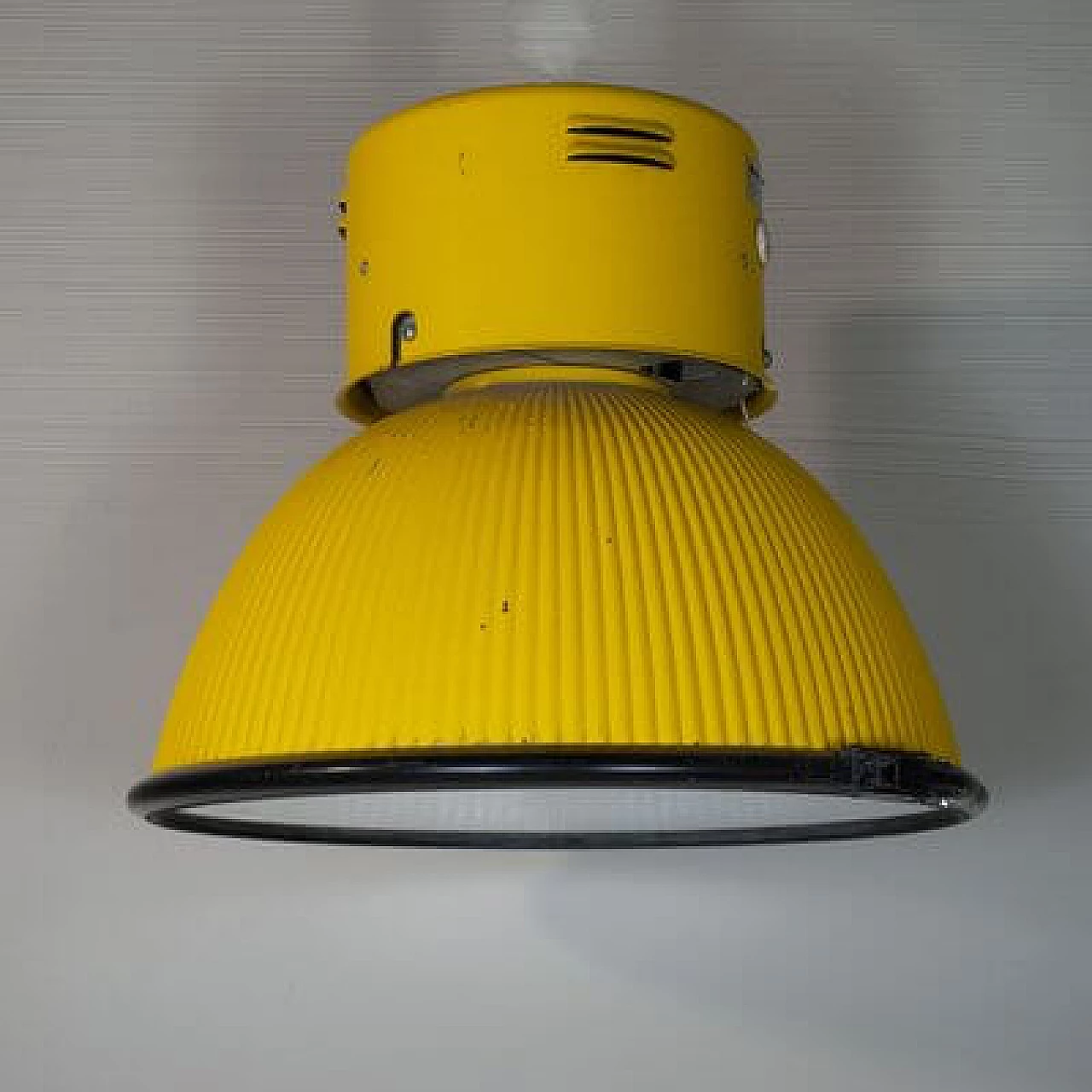 Industrial lamp attributed to Disano in yellow aluminium, 1980s 1