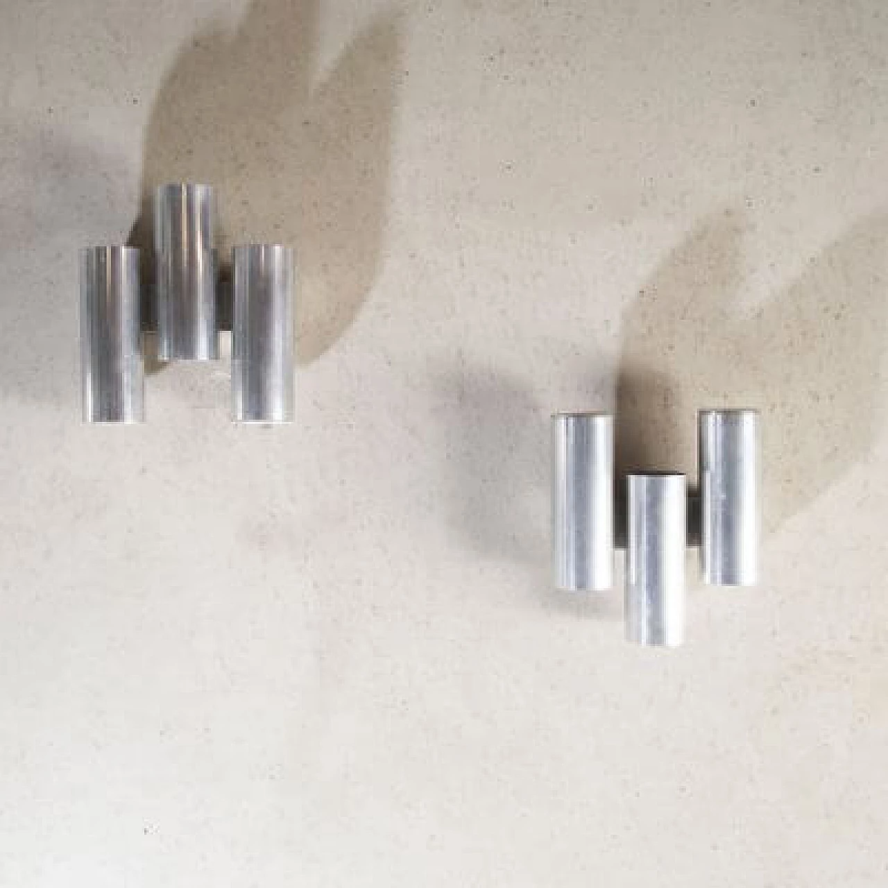 Pair of steel wall sconces in the style of Gaetano Sciolari, 1970s 1