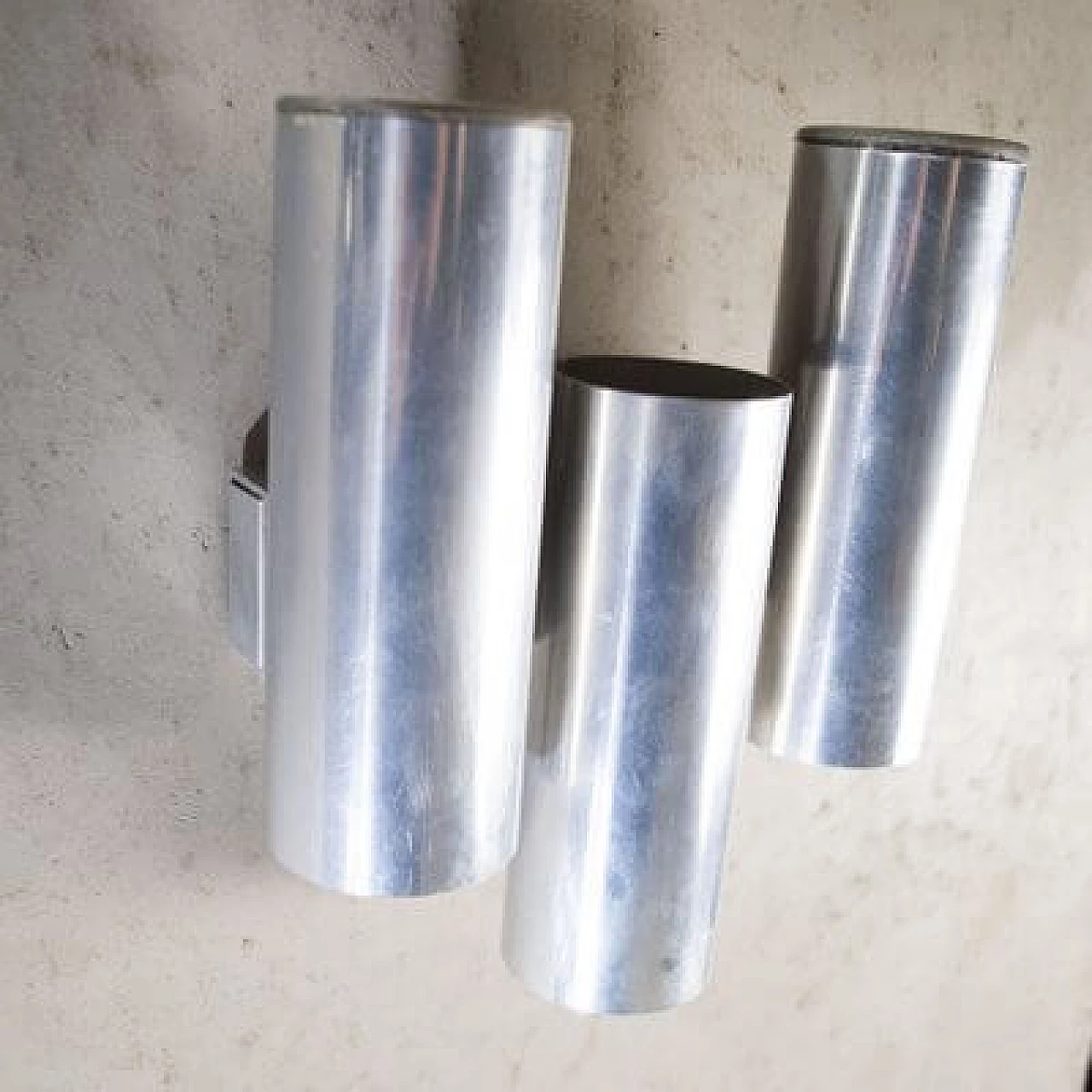 Pair of steel wall sconces in the style of Gaetano Sciolari, 1970s 6