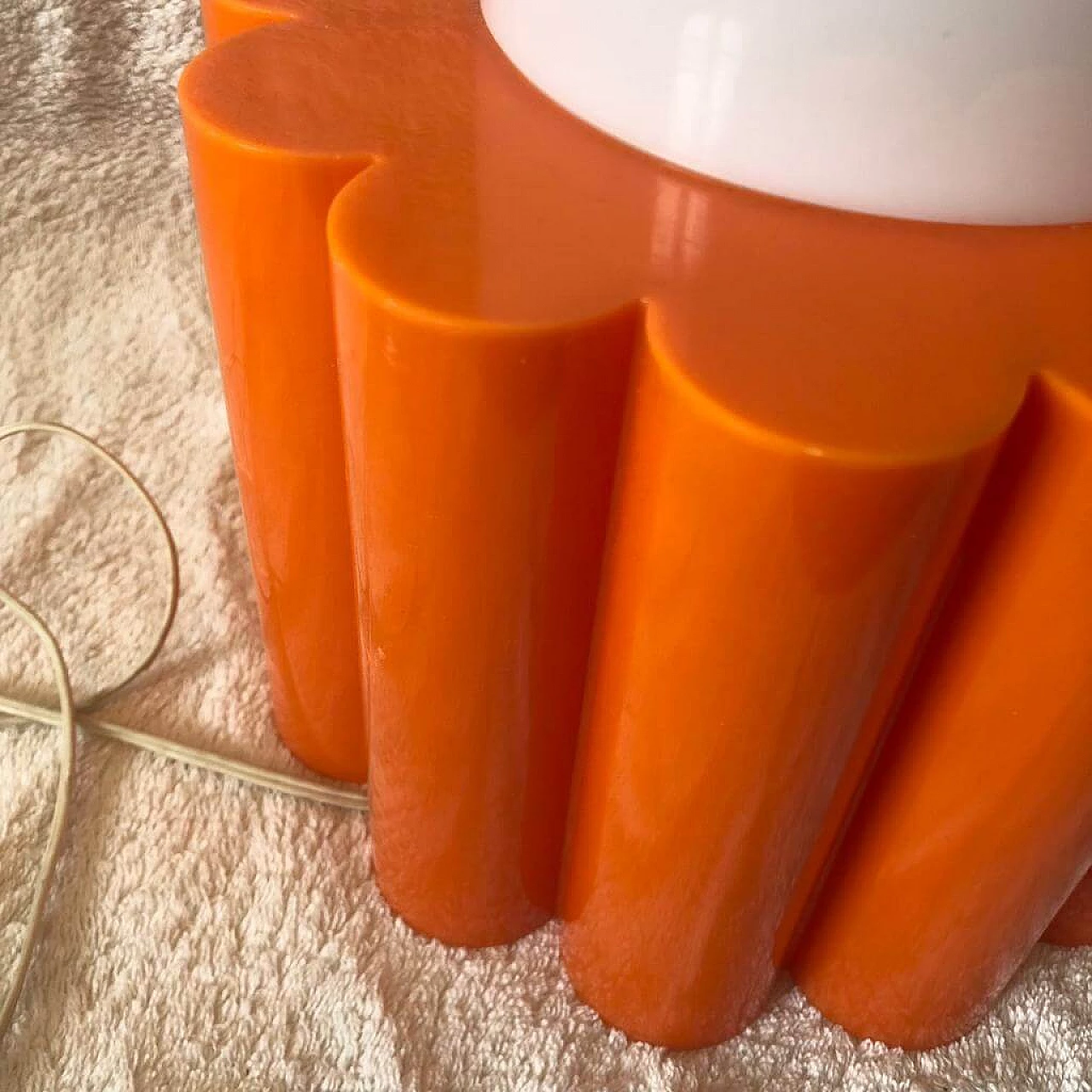 Lampada da tavolo in plastica nello stile di Joe Colombo, anni '70 5