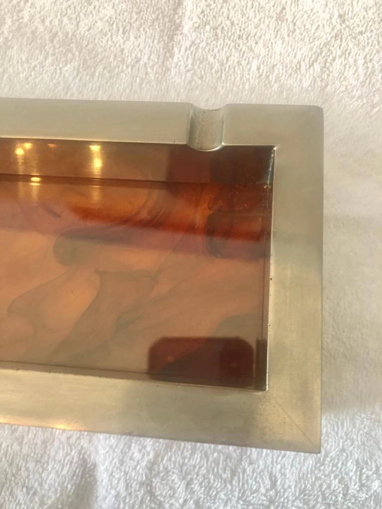 Posacenere in stile Bauhaus in lucite e cromo, anni '60 6