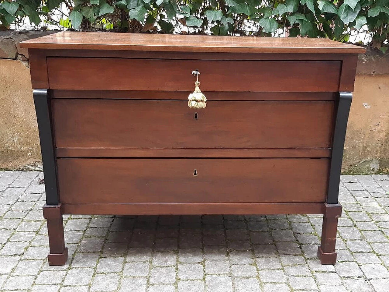 Comò in stie impero in noce, '800 6