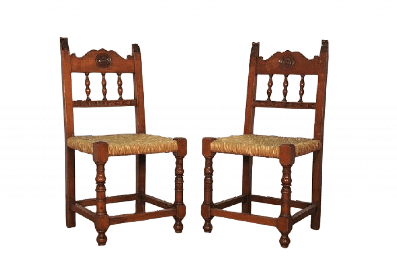 Coppia di sedie in legno con seduta in paglia, anni '20 1475736