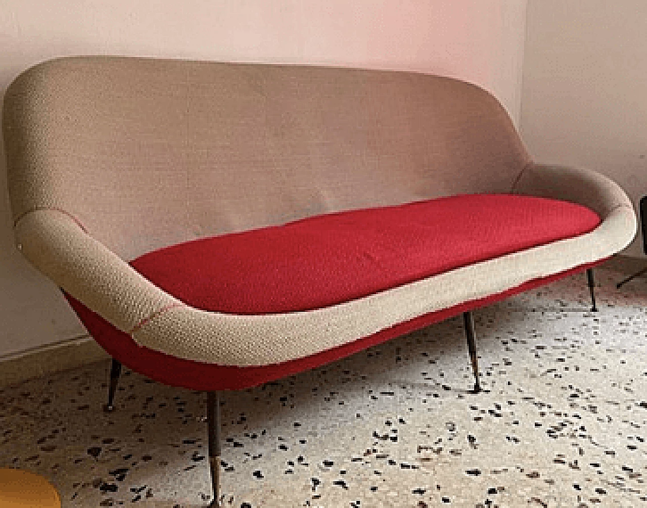 Divano in tessuto bianco e rosso, anni '50 3
