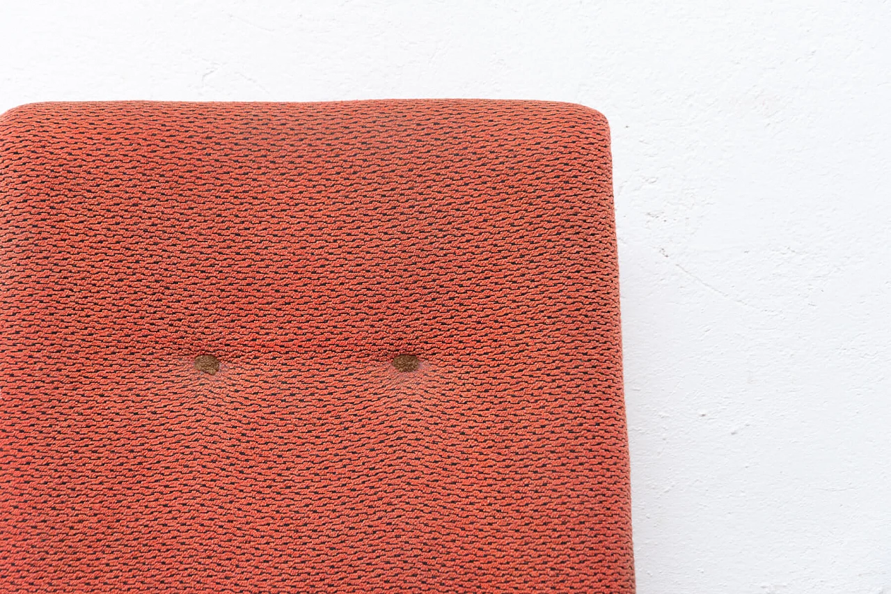 Coppia di poltrone di Jaroslav Šmídek in legno curvato, anni '60 13