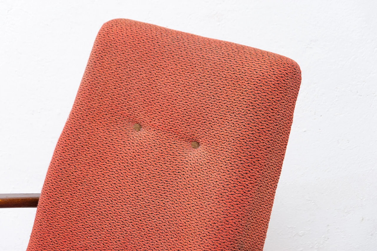 Coppia di poltrone di Jaroslav Šmídek in legno curvato, anni '60 18