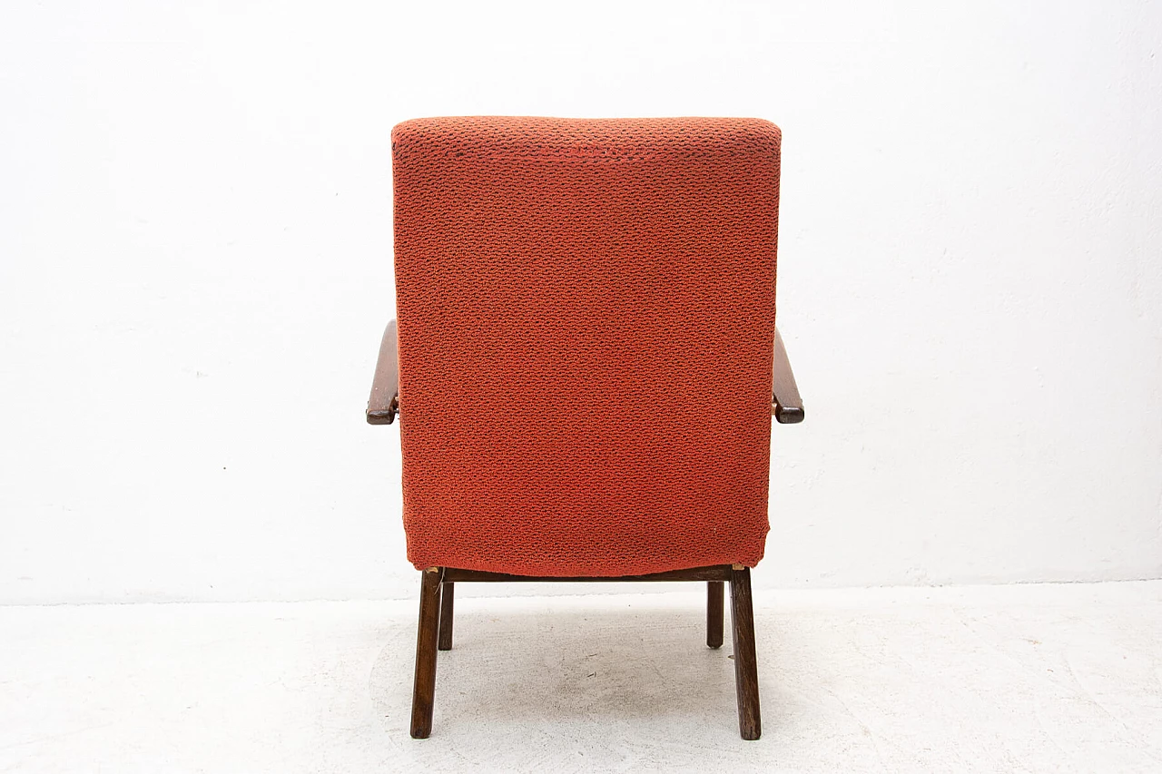 Coppia di poltrone di Jaroslav Šmídek in legno curvato, anni '60 21