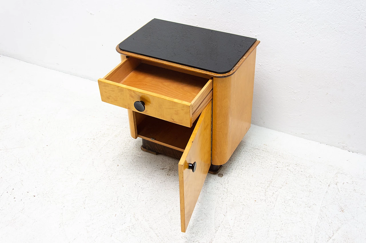 Coppia di comodini in noce di UP Zavody, anni '50 21