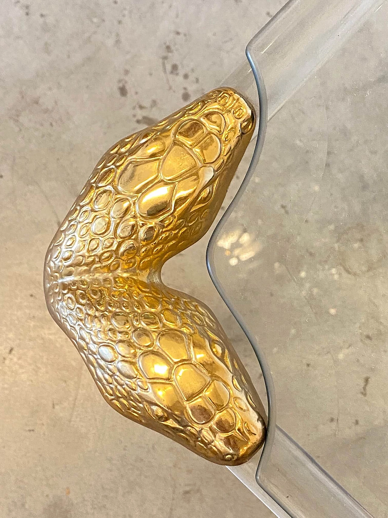 Tavolino in ottone e plexiglass, anni '80 8