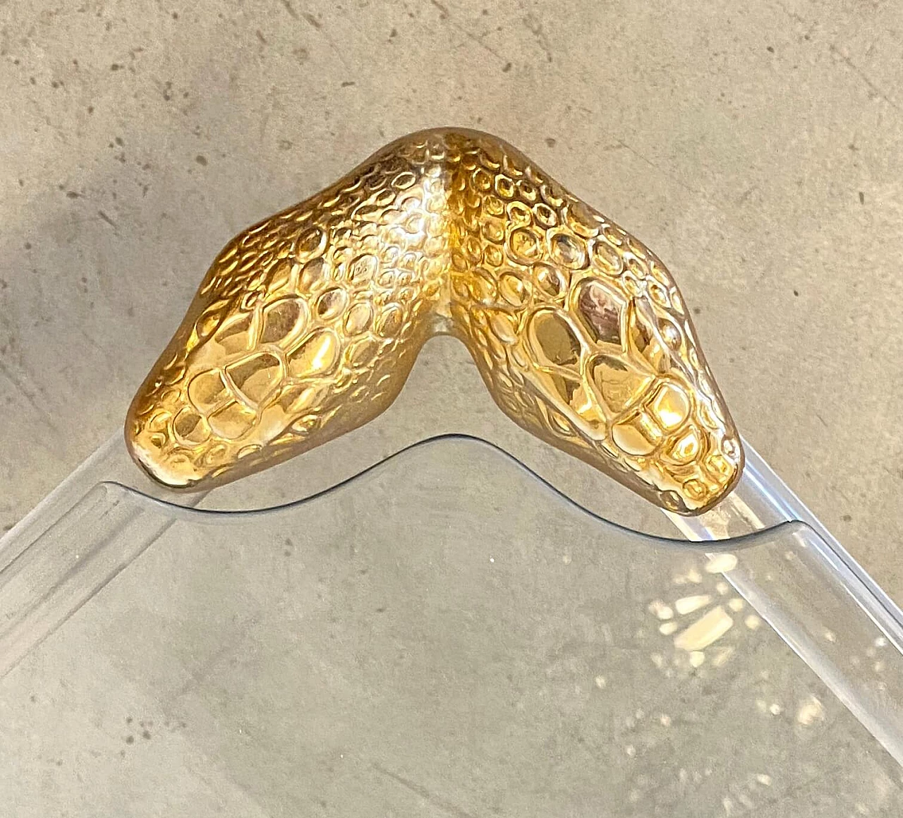 Tavolino in ottone e plexiglass, anni '80 10