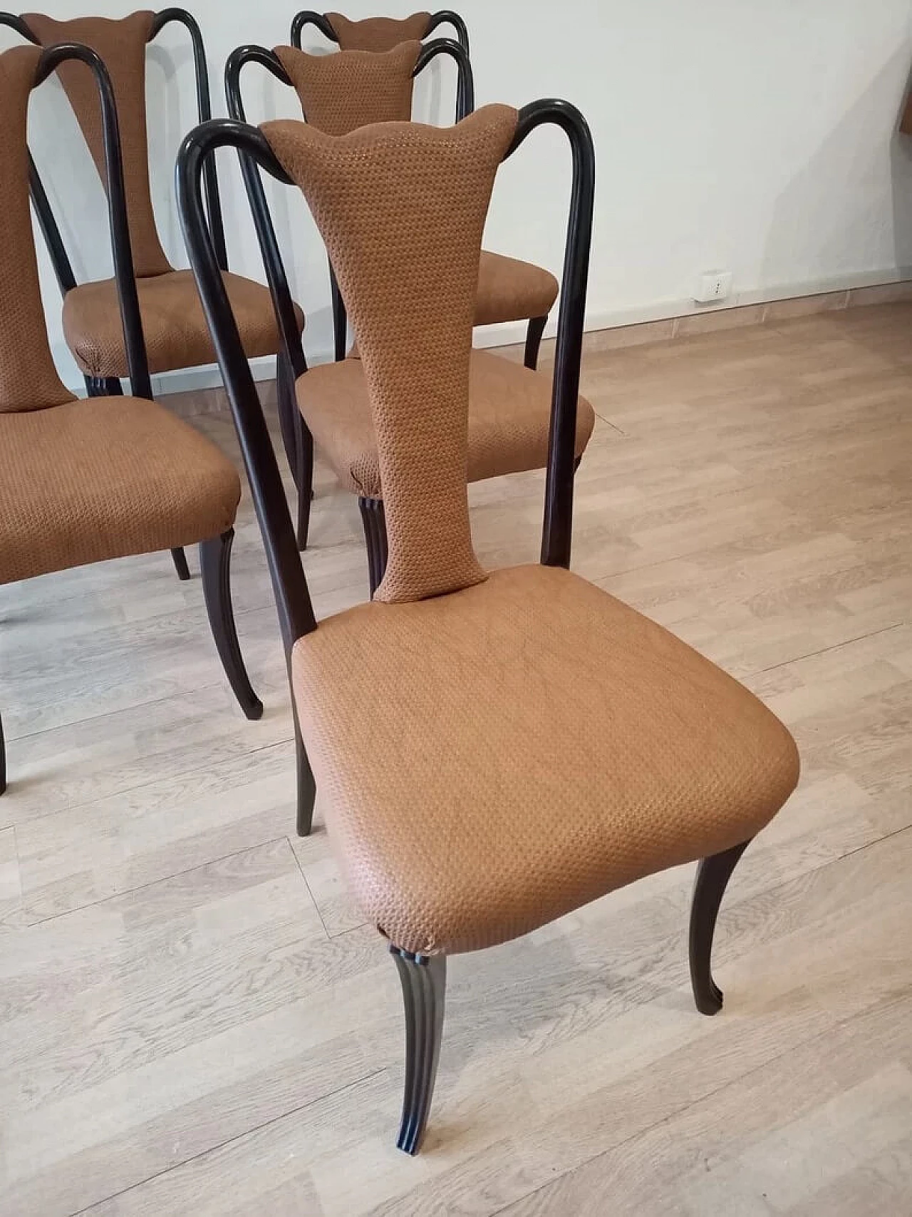 6 Mahogany chairs by Vittorio Dassi with leather seat, 1950s 2
