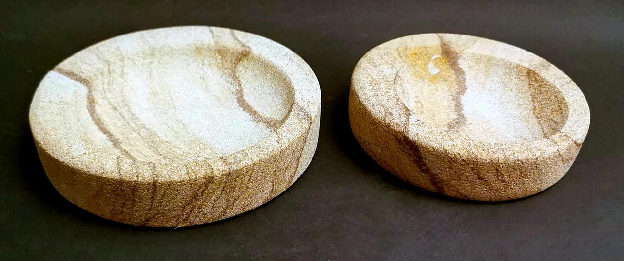 Pair of ashtrays in Santafiora stone, 1970s 10