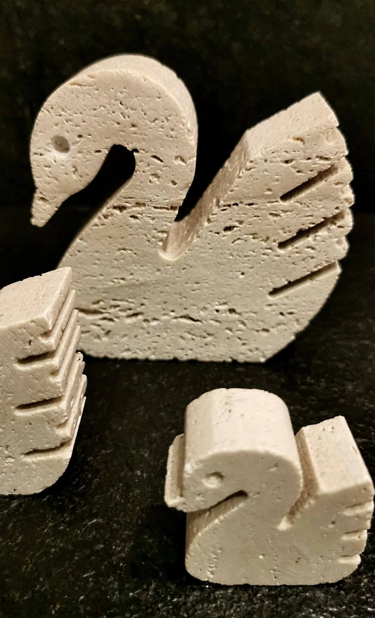 3 Cigni in travertino dei F.lli Mannelli, anni '70 4