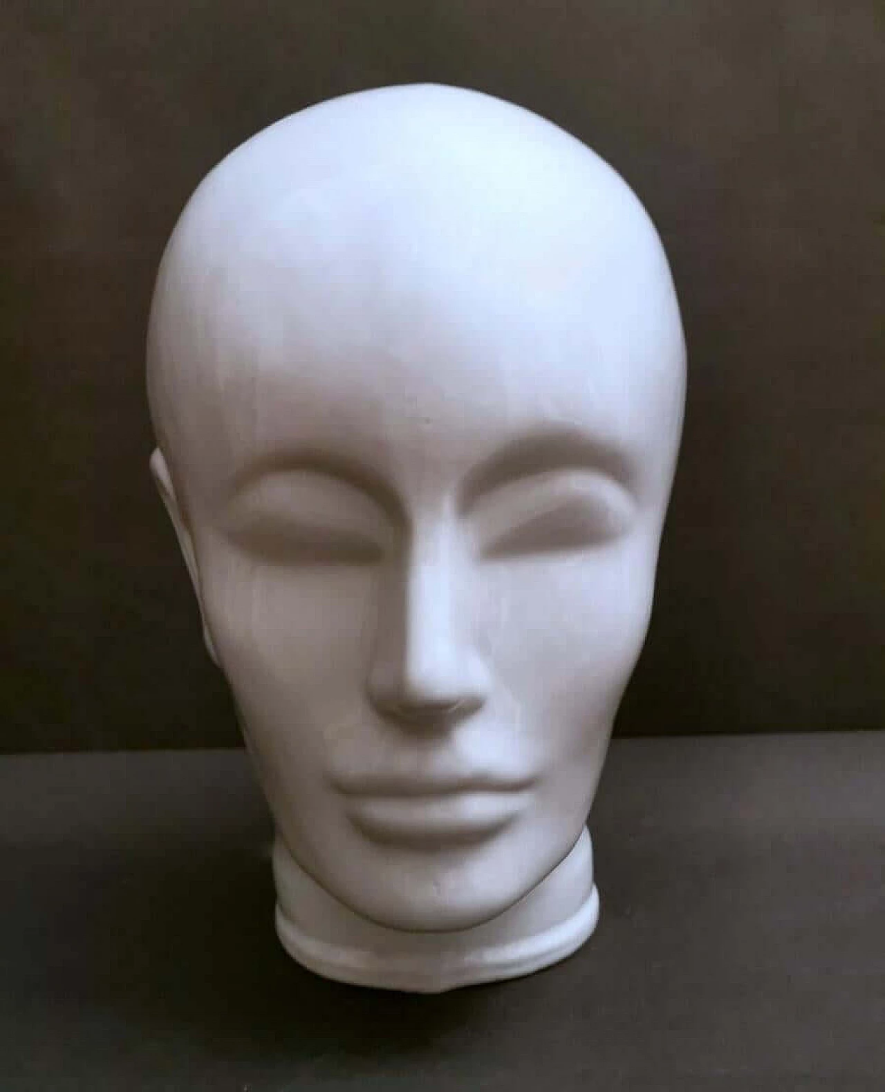 Head in white glazed ceramic, 1960s 7