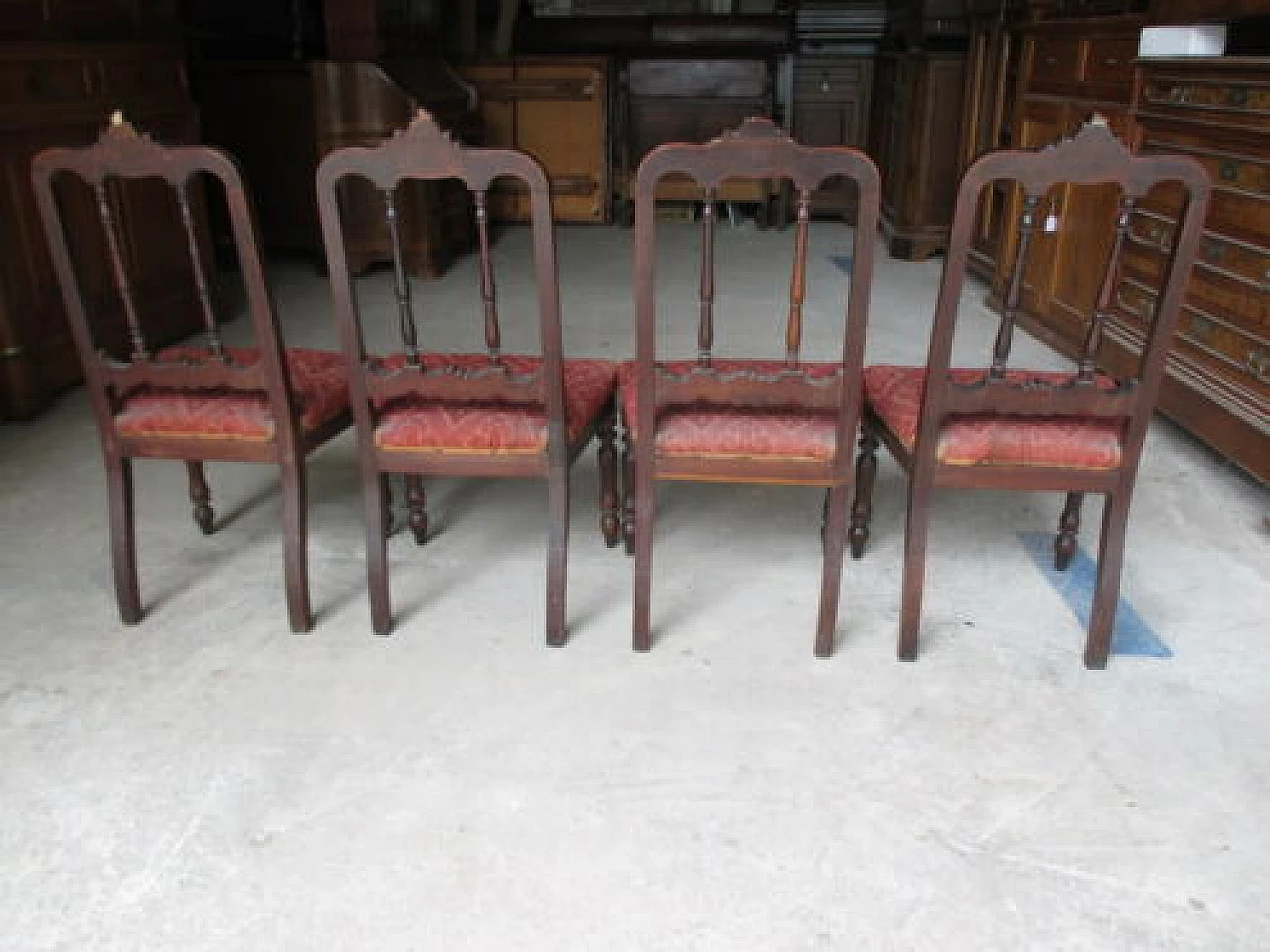 4 Louis Philippe carved walnut chairs, mid 19th century 8