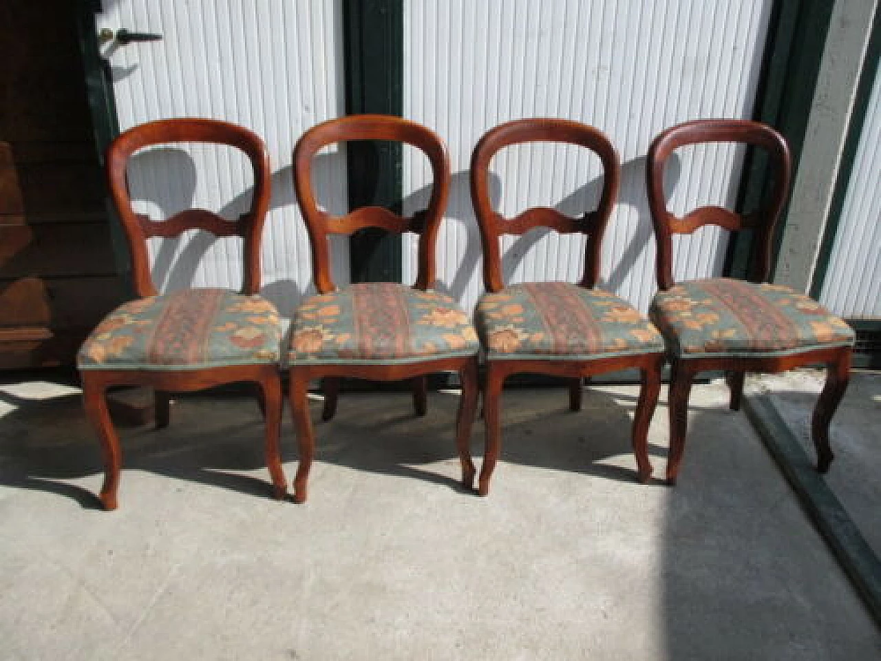 4 Solid mahogany Louis Philippe chairs, mid 19th century 1