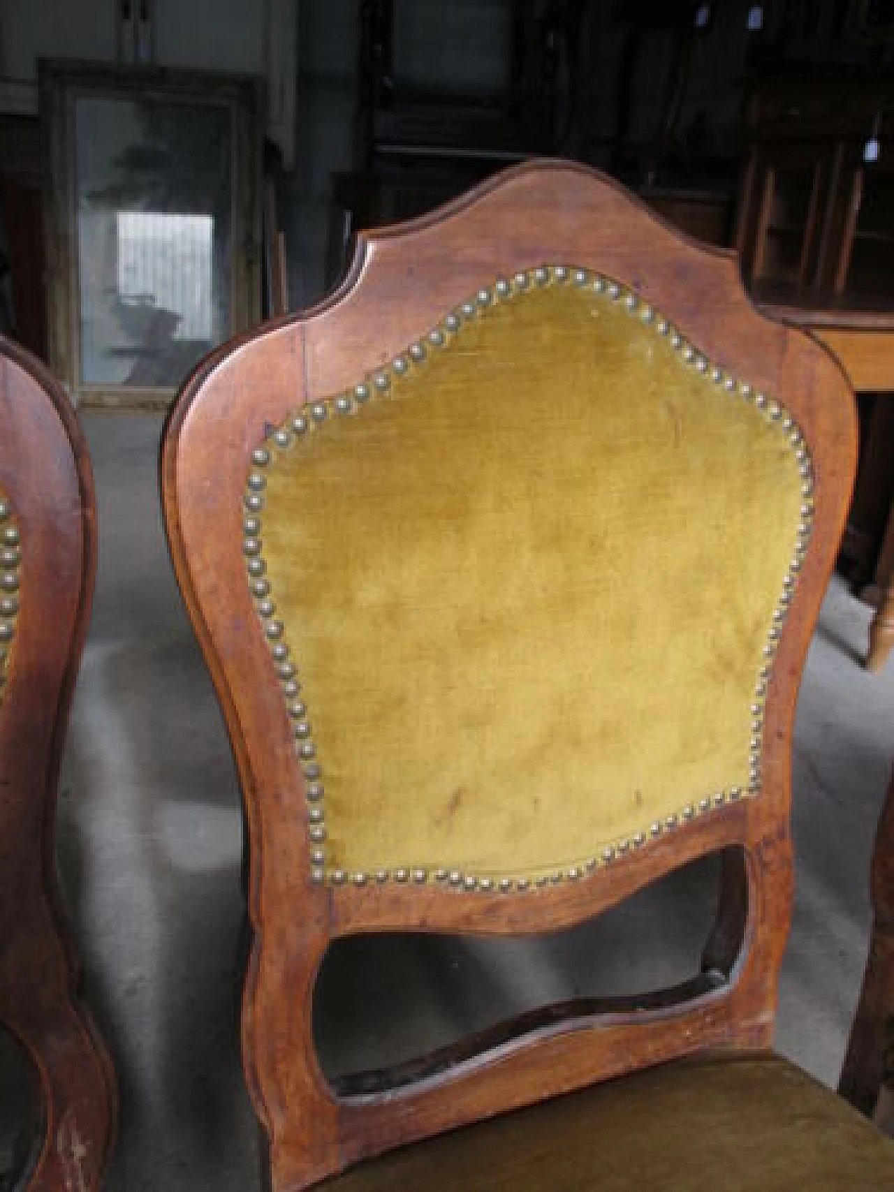 4 Walnut chairs in Louis XIII style, early 20th century 4