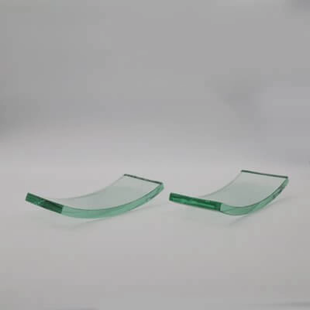 Coppia di vetri curvi acquamarina, anni '70 8