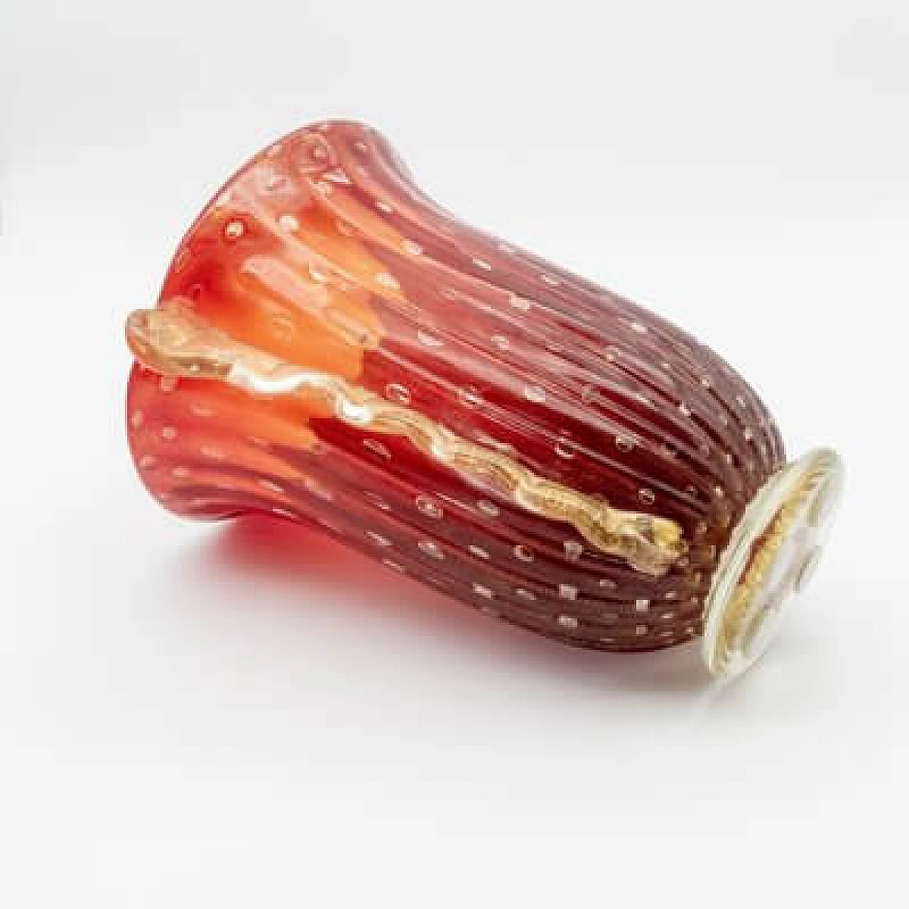 Vaso in vetro rosso, anni '30 9