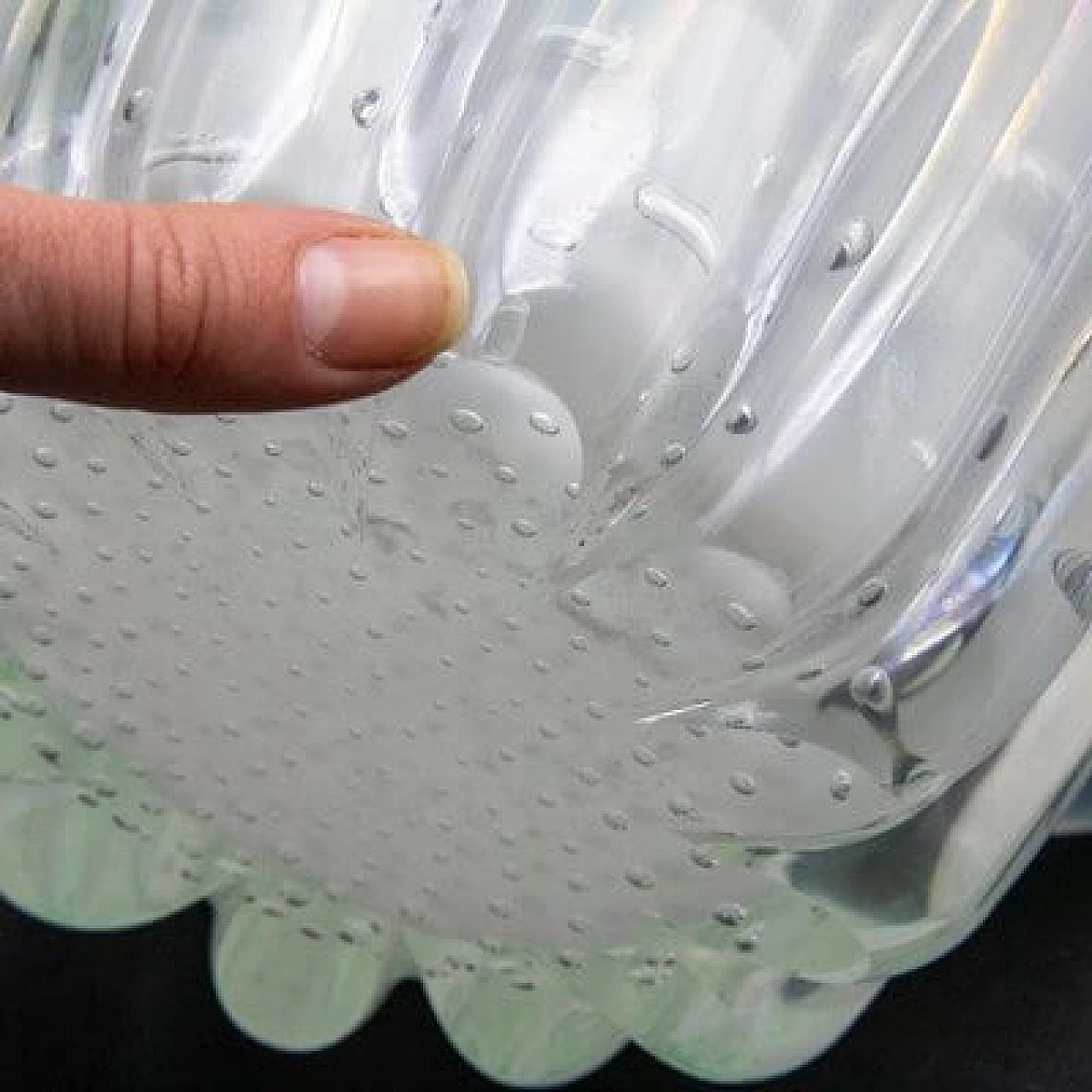 Vaso in vetro bianco, anni '30 4