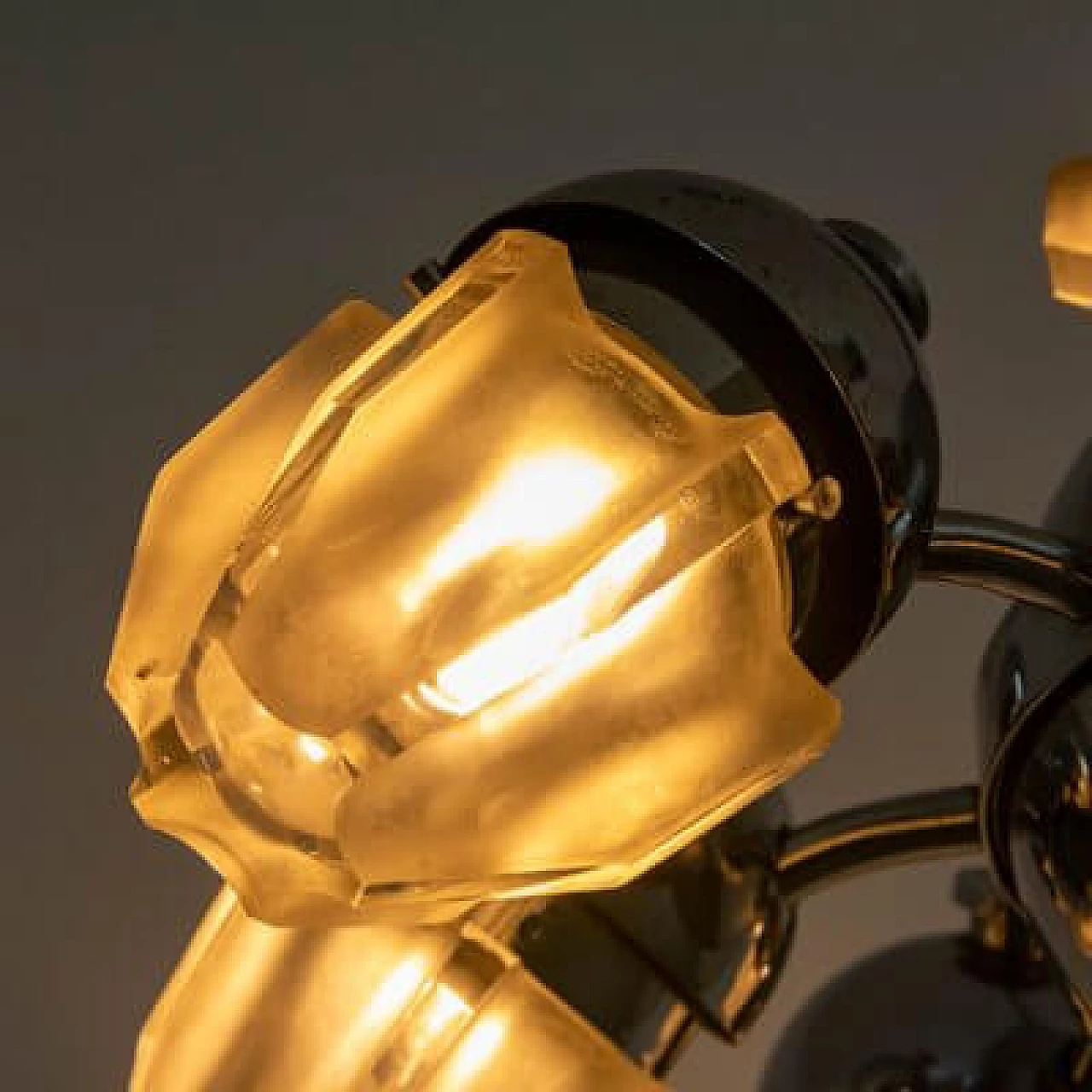 Lampada a sospensione in vetro cromato, anni '60 11