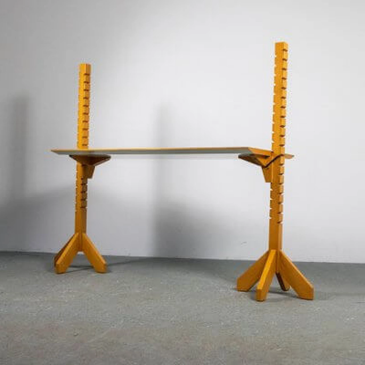 Atelier Emme adjustable desk with Formica top, 1980s 3