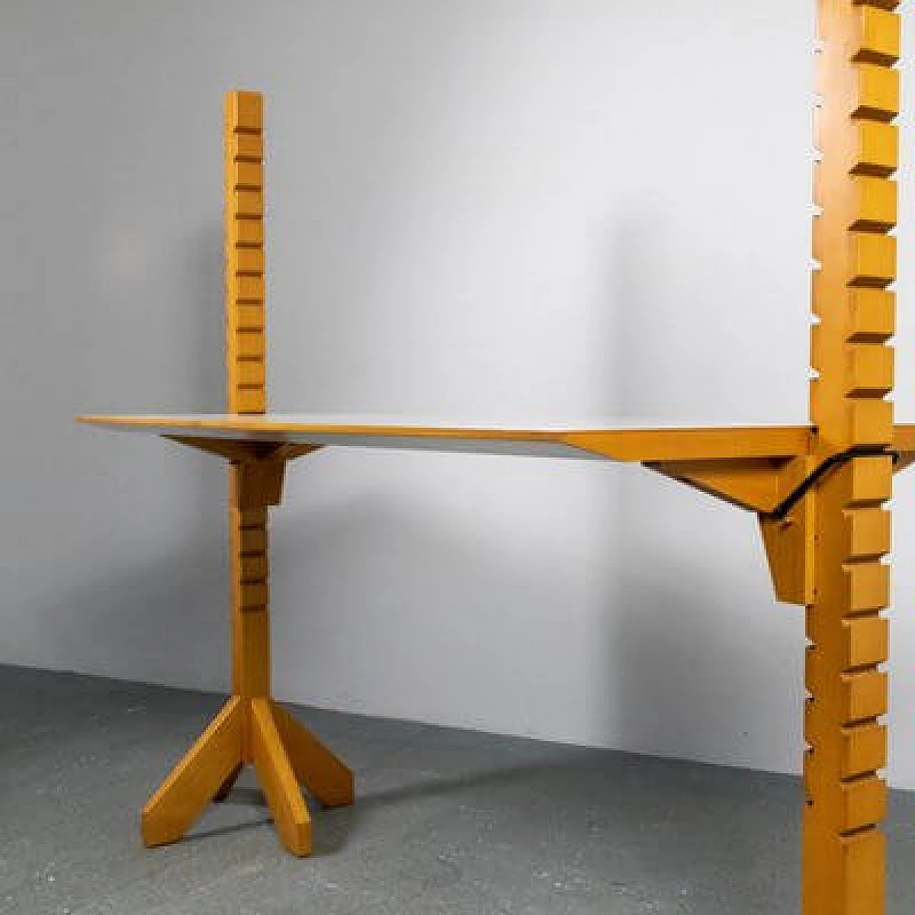 Atelier Emme adjustable desk with Formica top, 1980s 11