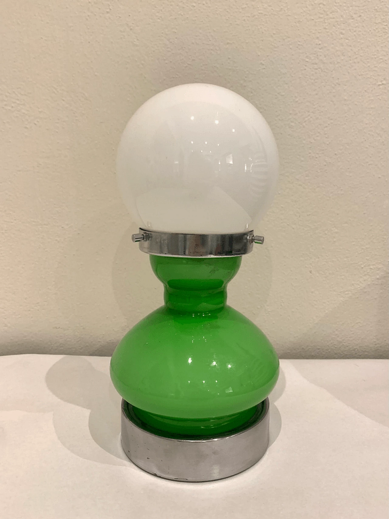 Lampada da tavolo in vetro di Murano verde e bianco, anni '60 7