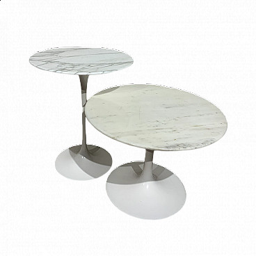 Pair of Eero Saarinen marble Tulip coffee tables for Knoll, 1950s