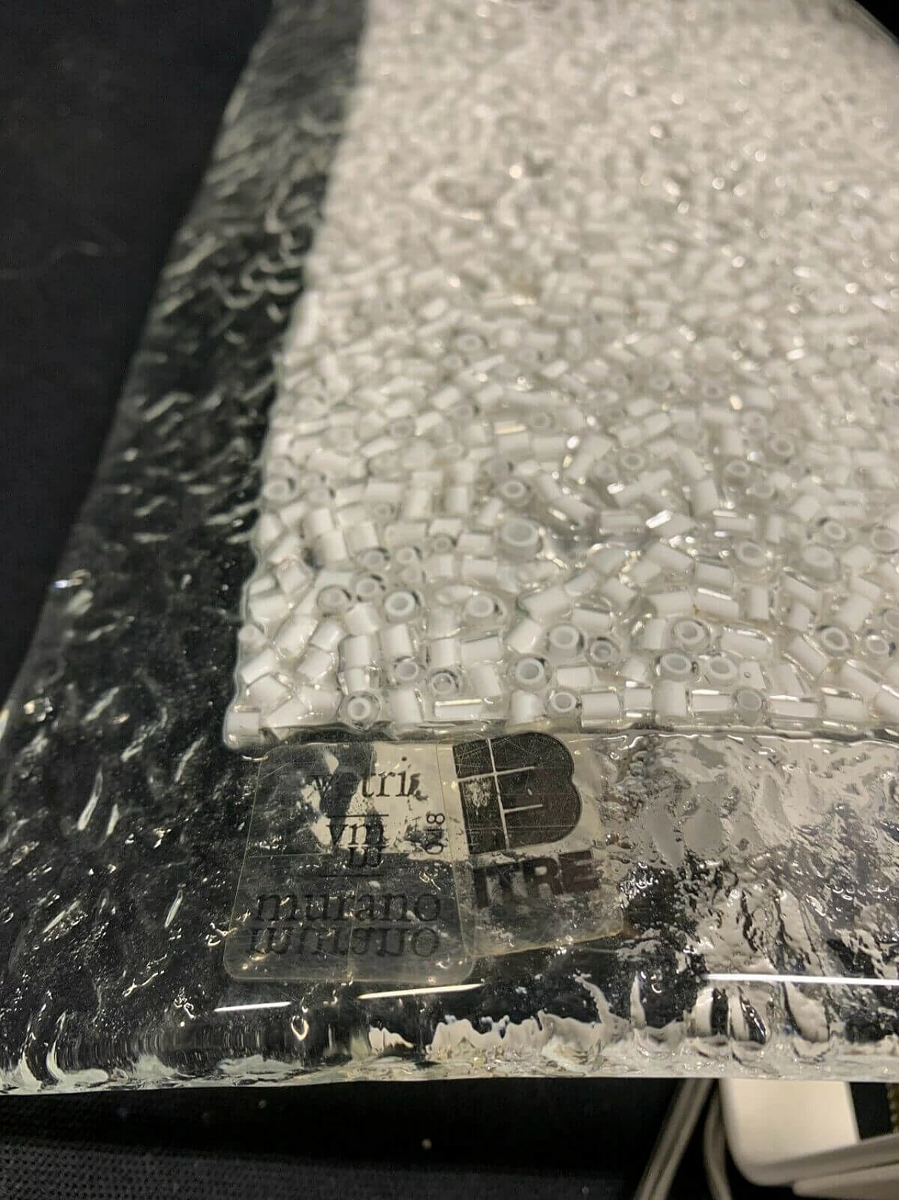 Coppia di applique in vetro di Murano e metallo di I3, anni '70 5