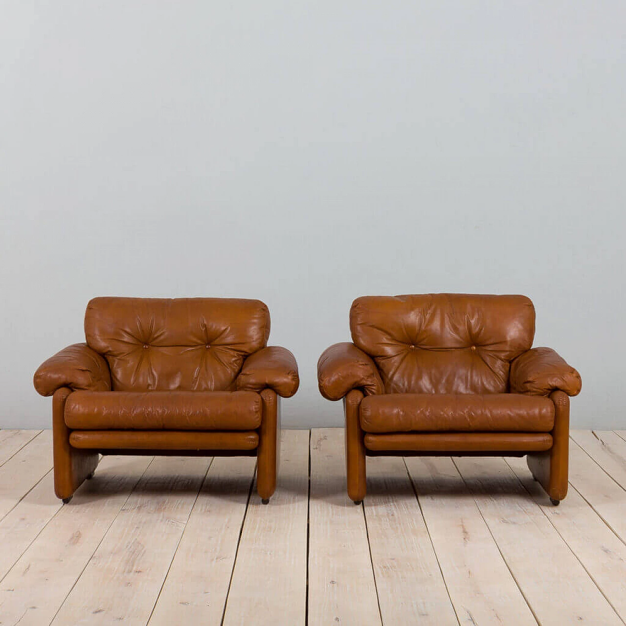 Pair of Coronado leather armchairs by Tobia Scarpa for C&B Italia, 1960s 5