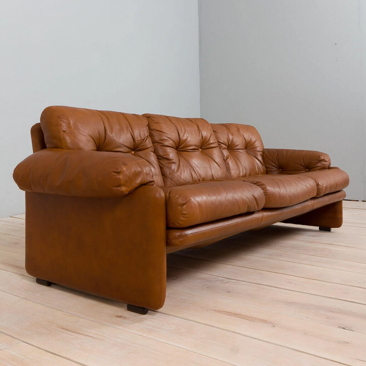 First model of Coronado sofa in brown leather by Tobia Scarpa for C&B Italia, 1960s 7