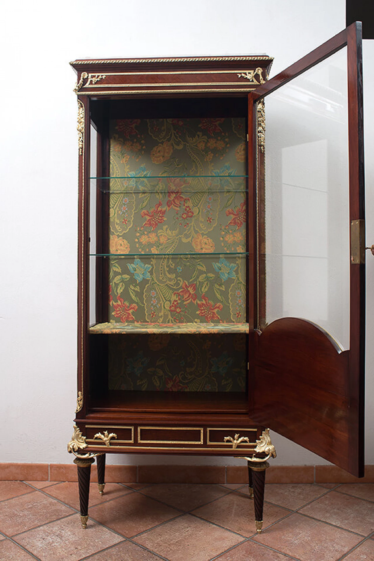 Napoleon III style showcase in mahogany with marble top, 19th century 7