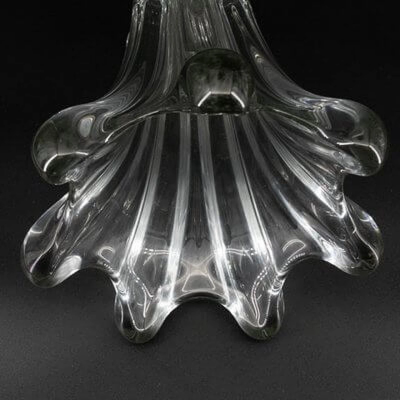 Transparent glass vase, 1930s 3