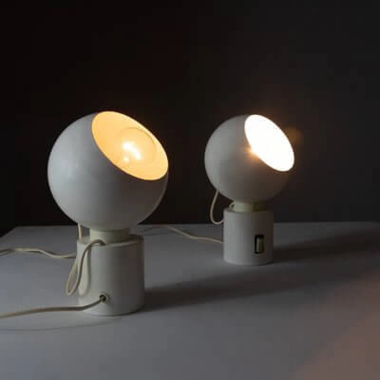 Pair of aluminium table lamps by Reggiani, 1960s 9