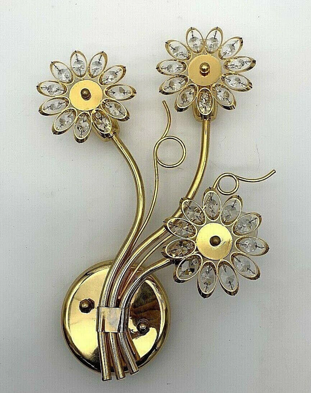 Coppia di applique in ferro dorato e cristallo di Swarovski, anni '80 5