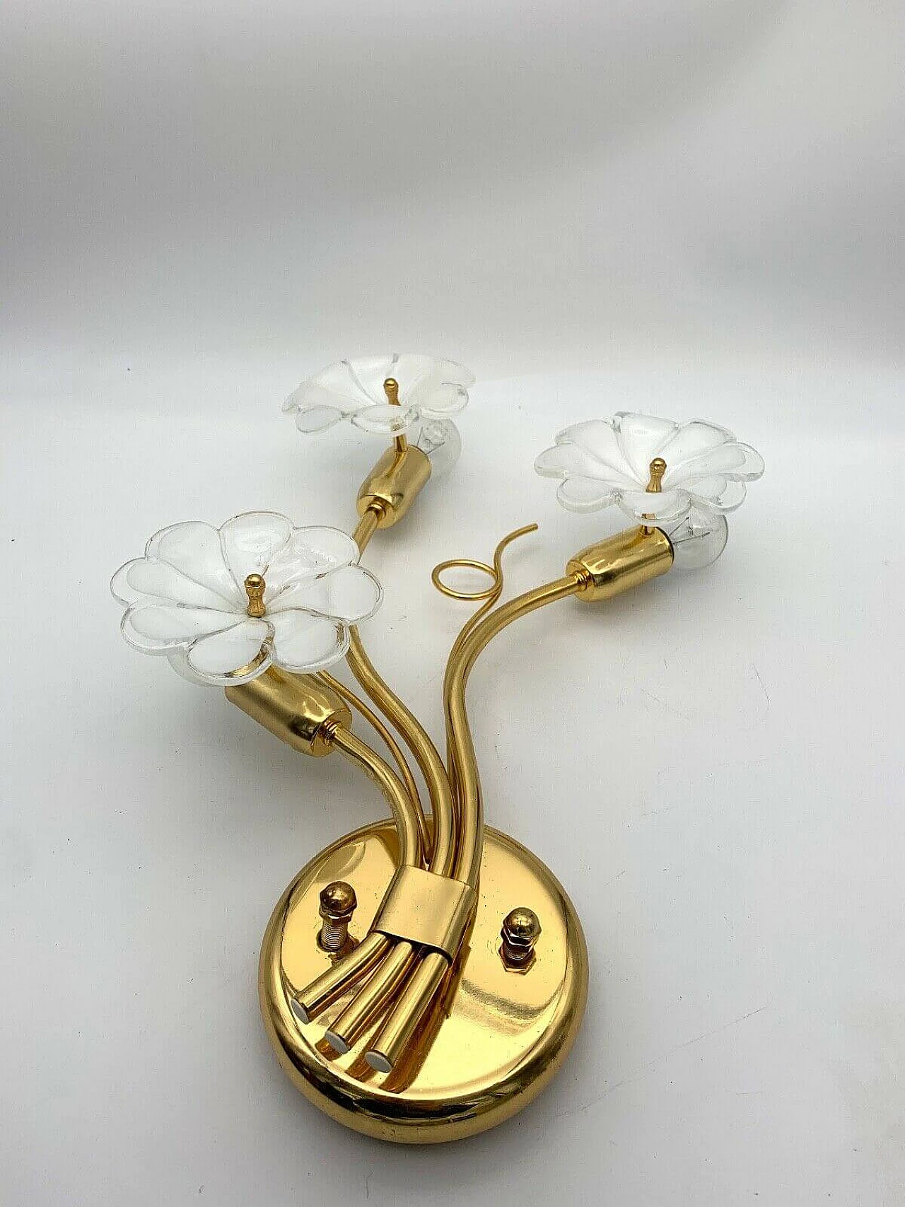 Wall sconce in gilded iron and Murano glass, 80s 4