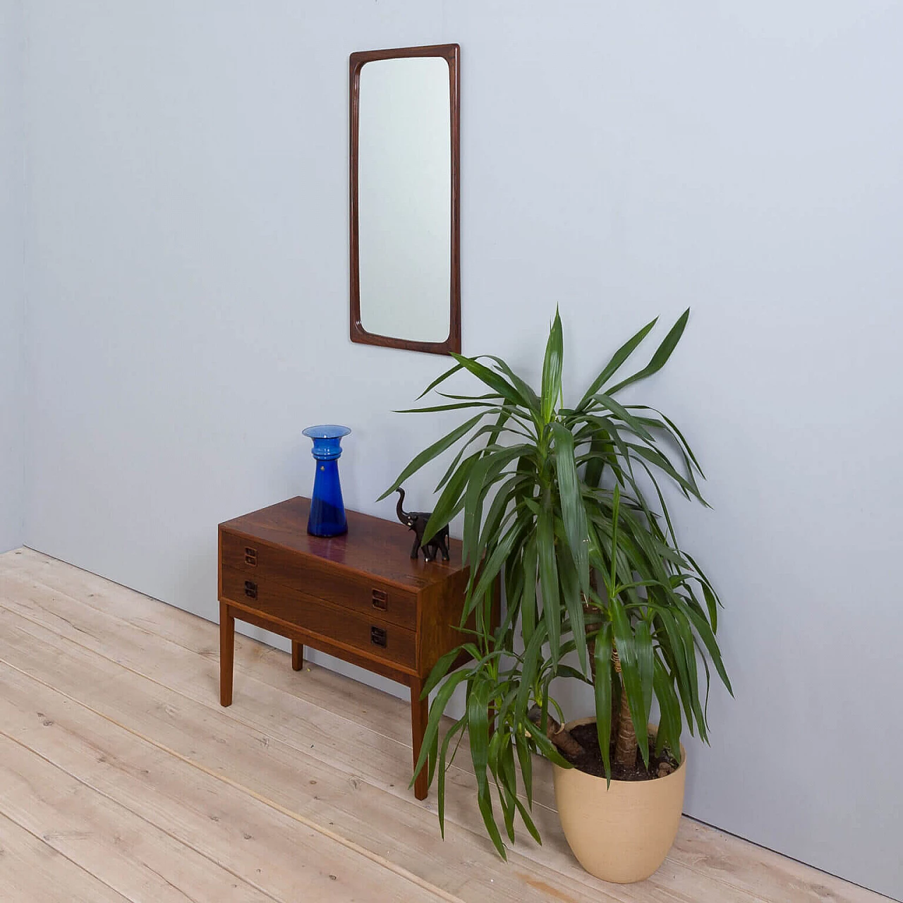 Chest of drawers and mirror in the style of Kai Kristiansen in rosewood, 60s 3