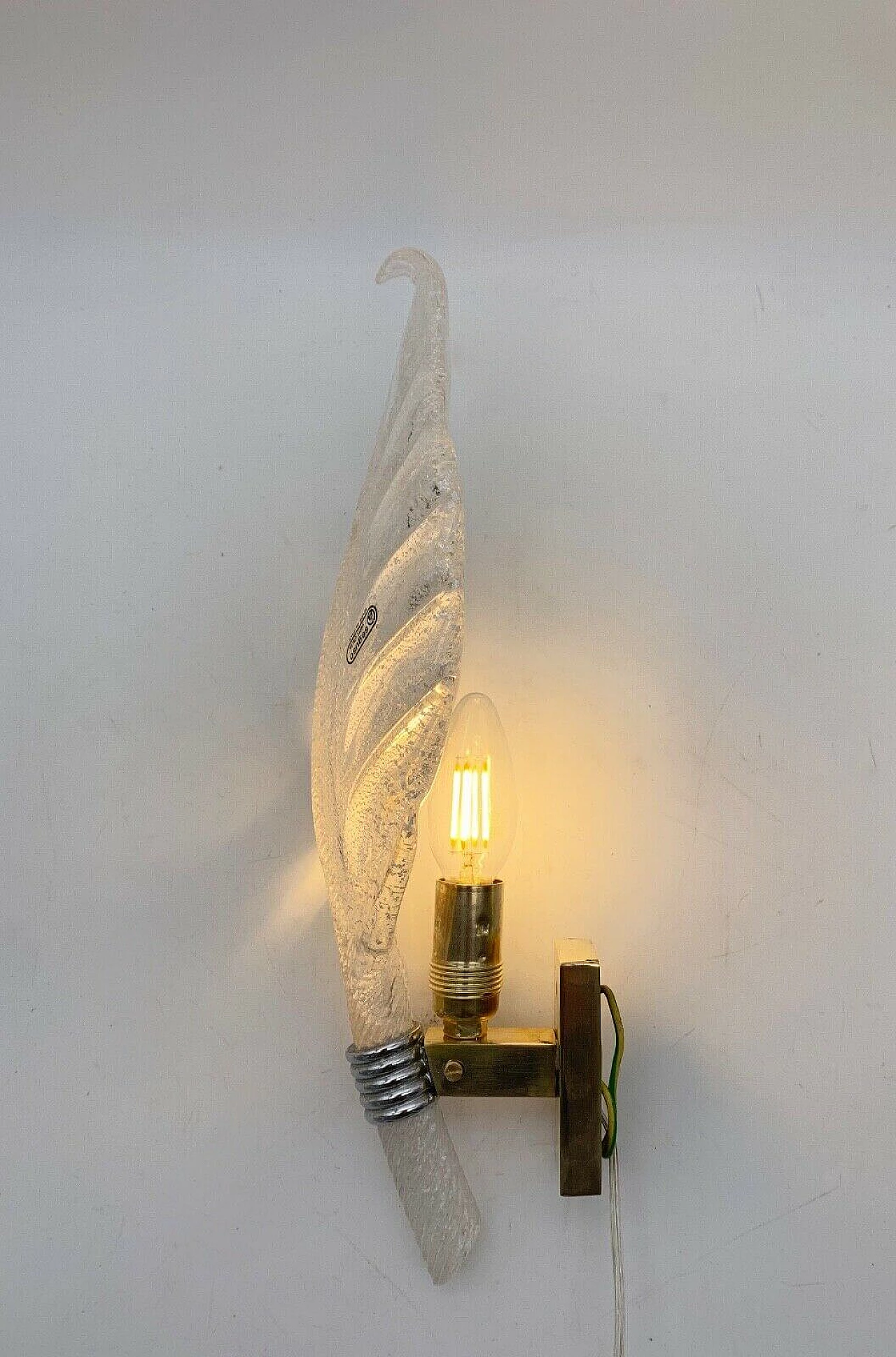Leaf wall sconce in Murano glass and brass by Flavio Poli for Seguso, 60s 1
