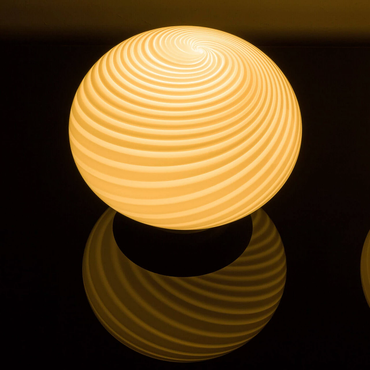 Coppia di lampade da tavolo in vetro di Murano attribuibili a Vatri, anni '60 9