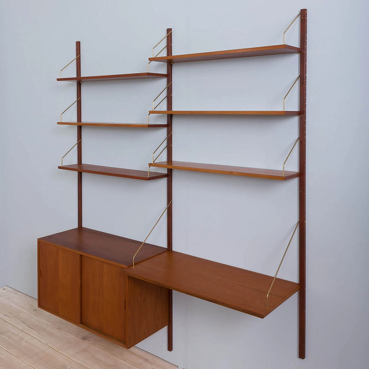Wall unit in teak and brass by Hansen & Guldborg, 60s 10
