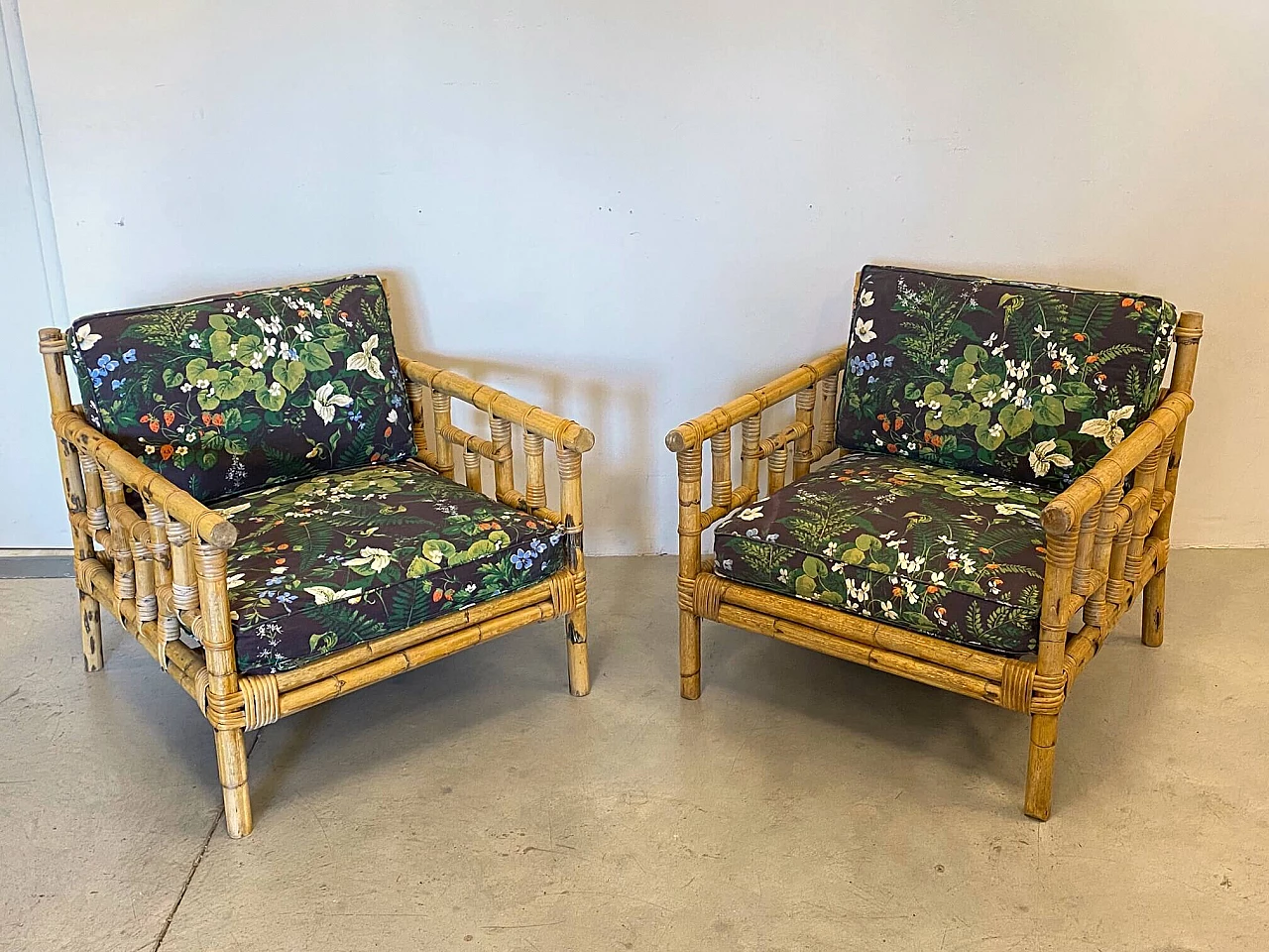 Pair of wicker and bamboo armchairs, 1970s 4