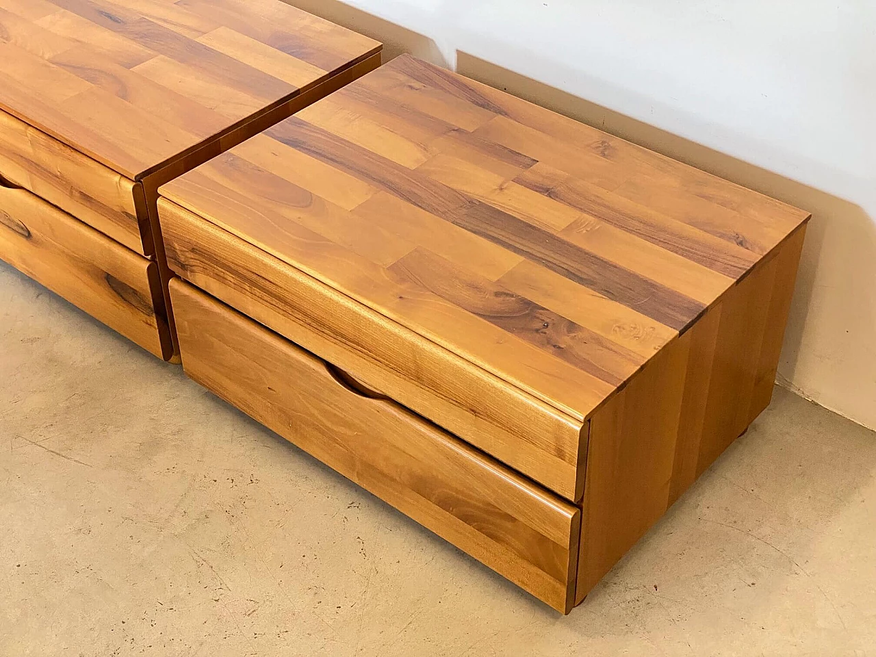 Pair of Mario Marenco bedside tables for Mobil Girgi, 1970s 4