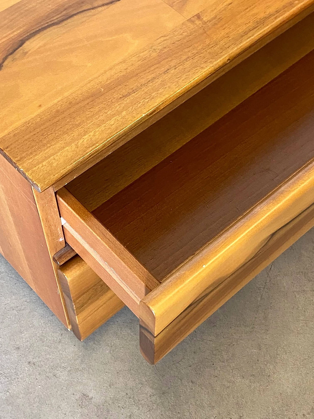 Pair of Mario Marenco bedside tables for Mobil Girgi, 1970s 9