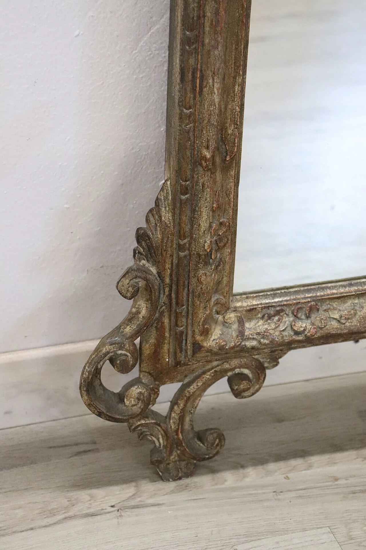 Specchiera in stile Luigi XV legno decorato in foglia argento, '900 7