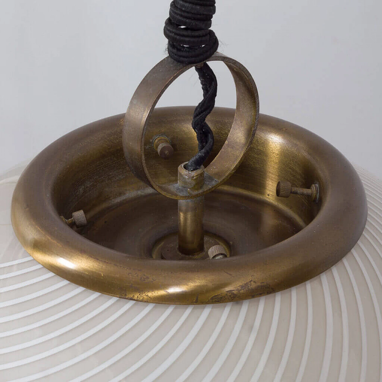 Murano glass chandelier with brass details attributed to Venini, 1970s 2